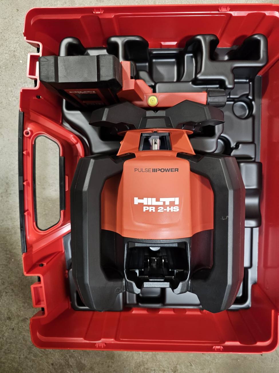 Rotačný laser Hilti PR 2-HS v kufri s príslušenstvom