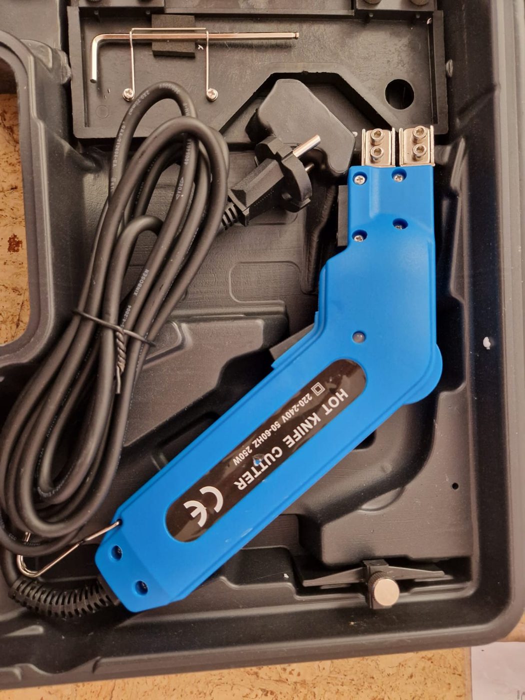 Ručná rezačka polystyrénu a styroduru (Hot Knife Cutter)